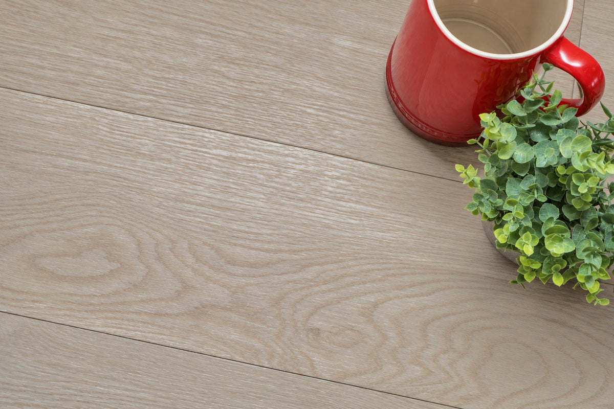 Daytona Linen Oak Plank Glue Down LVT Flooring